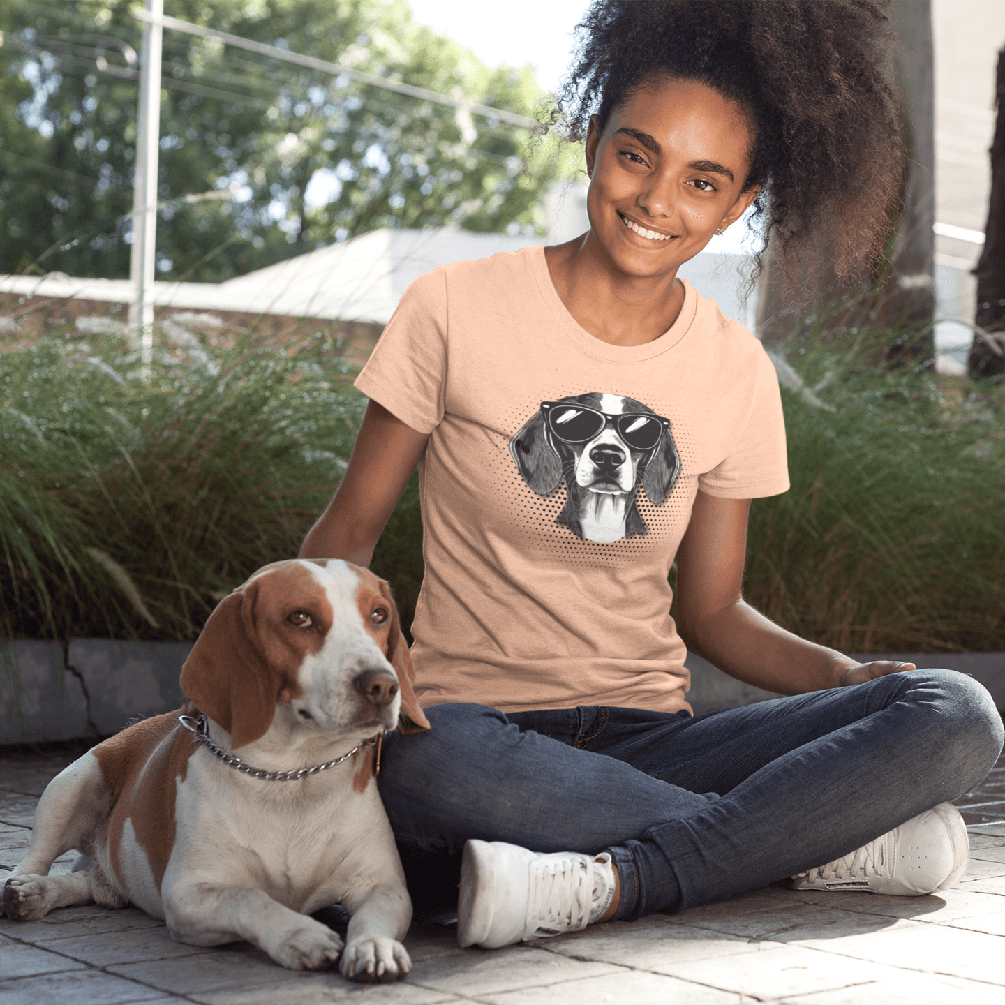 T-Shirt Beagle Top Dog Cool Dog with Sunglasses Premium Unisex Tee --reallyintothat